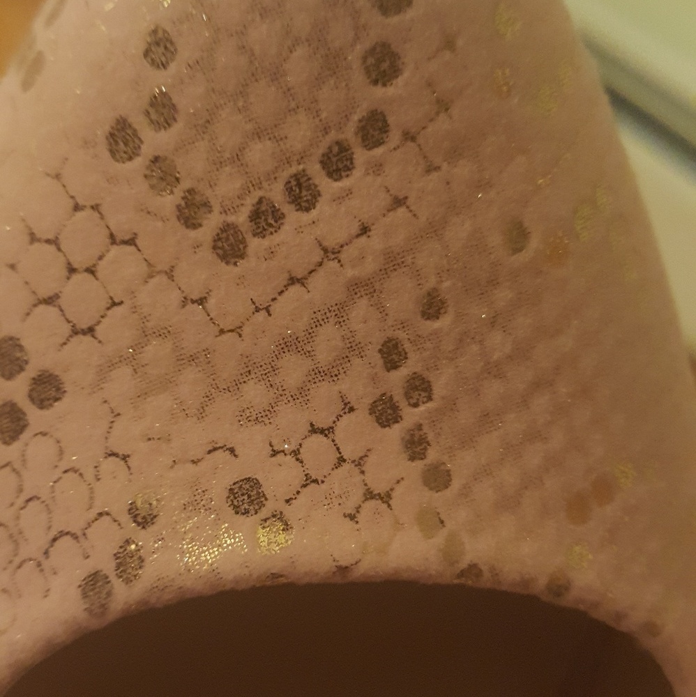 Shoes - Picture 5 of 7